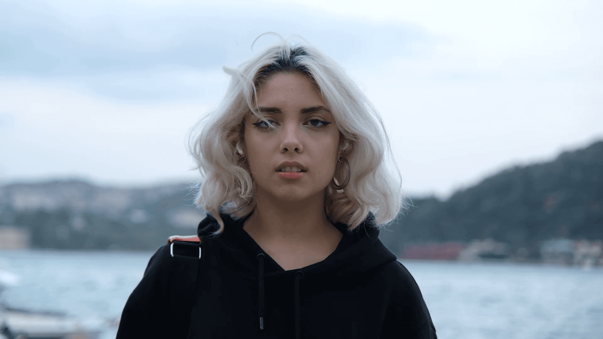 Edje Altg - HAYALİN